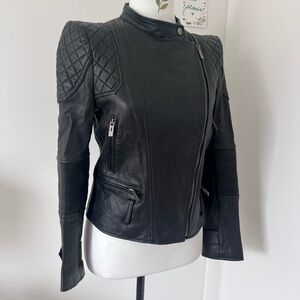 Black Quilted Shoulder Real Leather Moto Biker Jacket Ribbed Cuffs S Italy